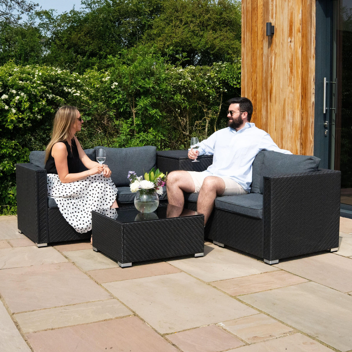 Rattan Modular 6 Piece Furniture Set & 700L Storage Box – Black