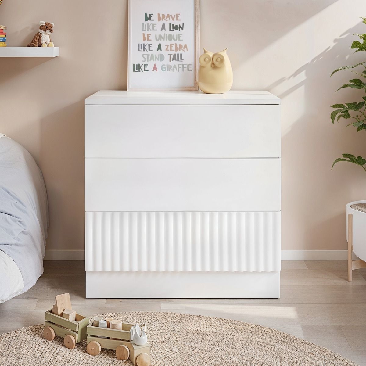 Flair Luca 3 Drawer Chest Ribbed White