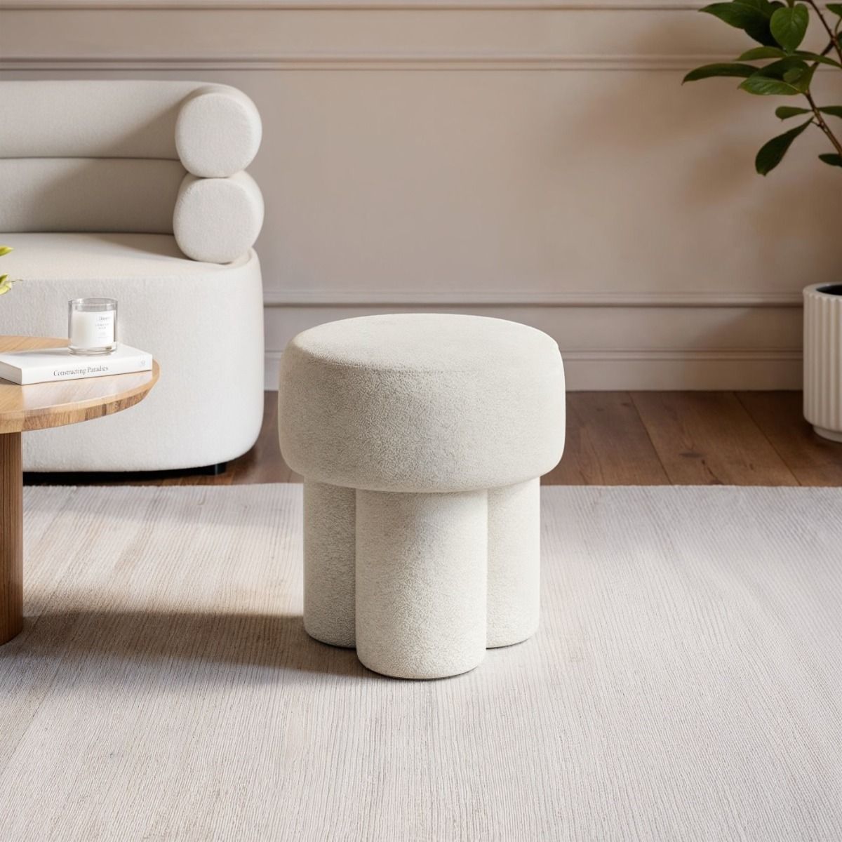 SOLACE+CO Ferro High Round Pouffe Beige Sherpa Fleece